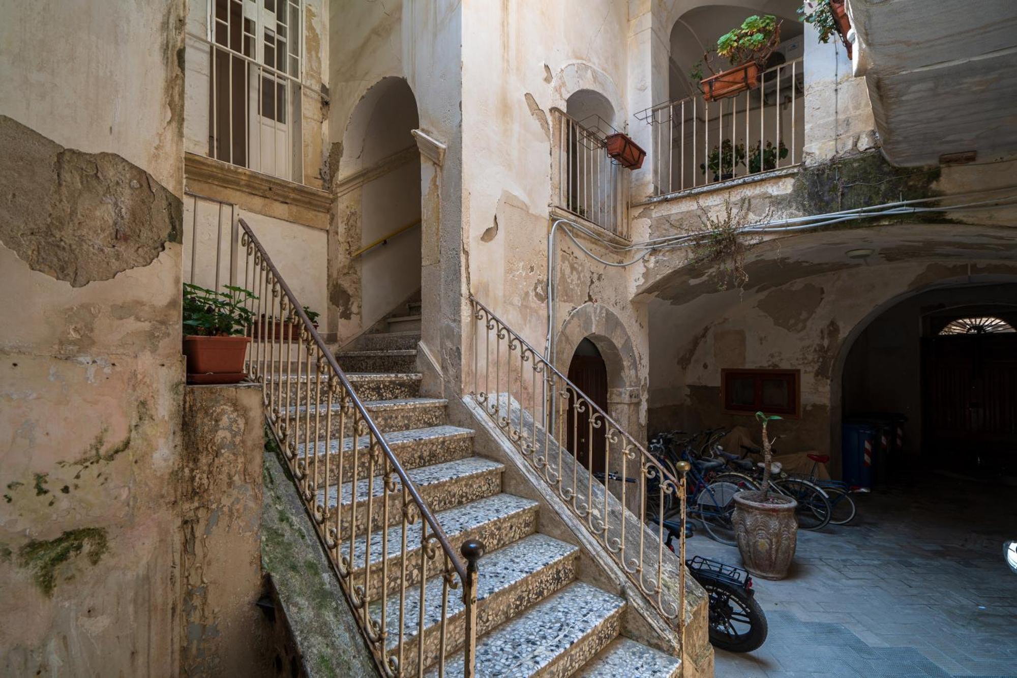 Hotiday Room Collection - Ortigia Opera Syracuse Bagian luar foto